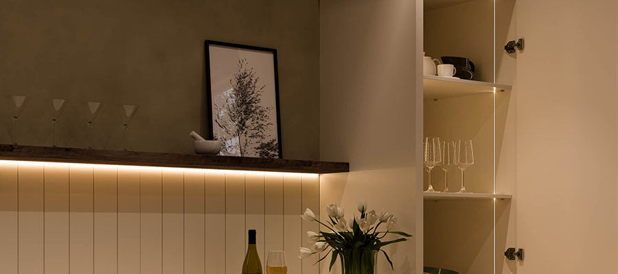 Razor X LED strip in warm white