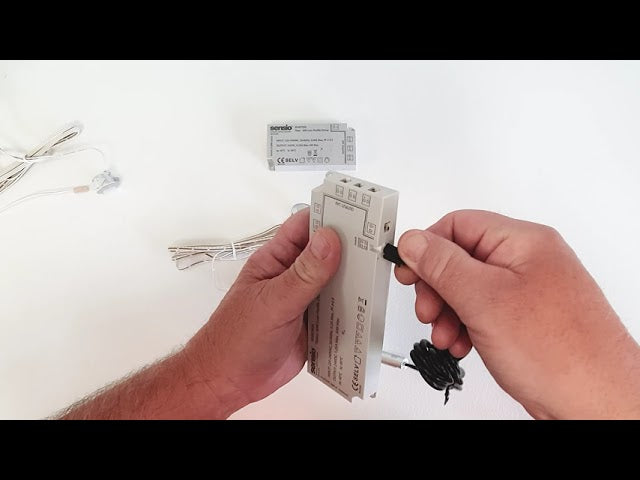 LED light sensors for kitchens and wardrobes, Sensio video