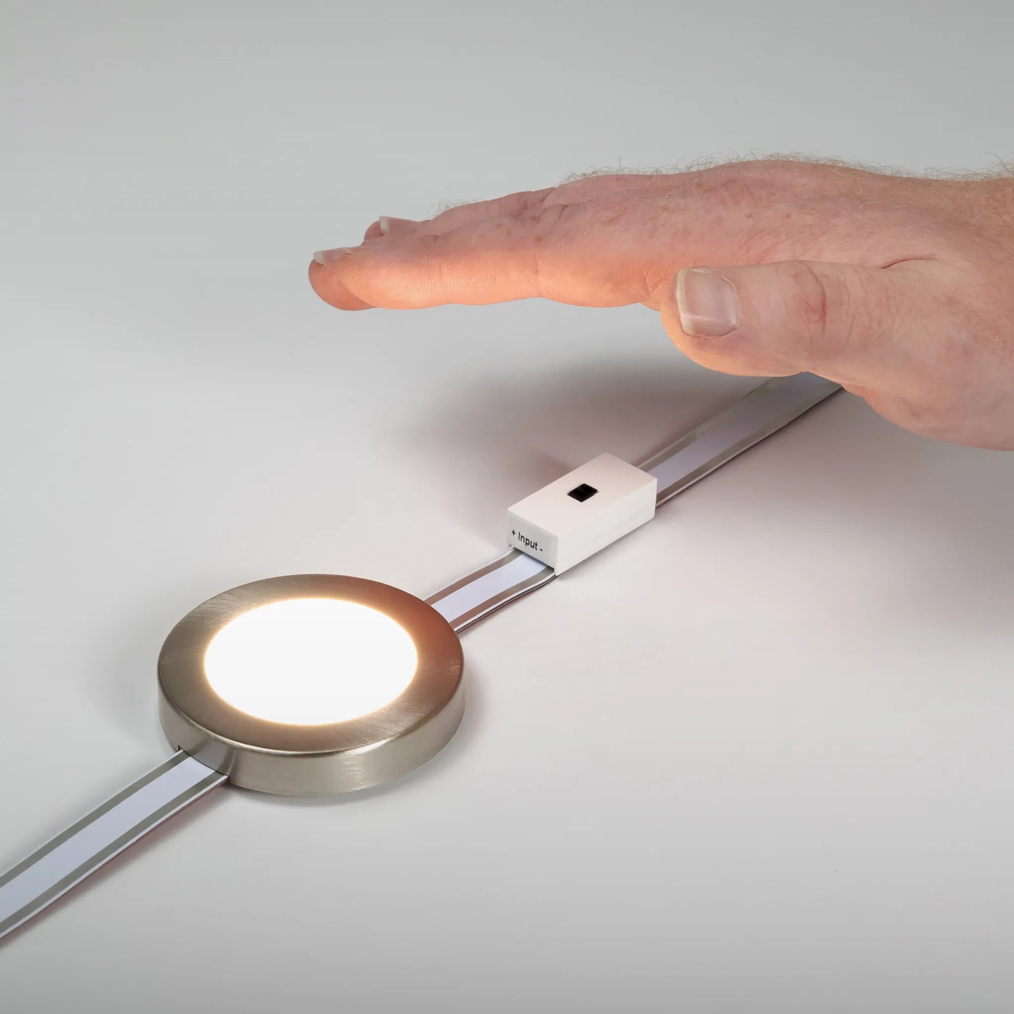 Affinity - Pista magnética